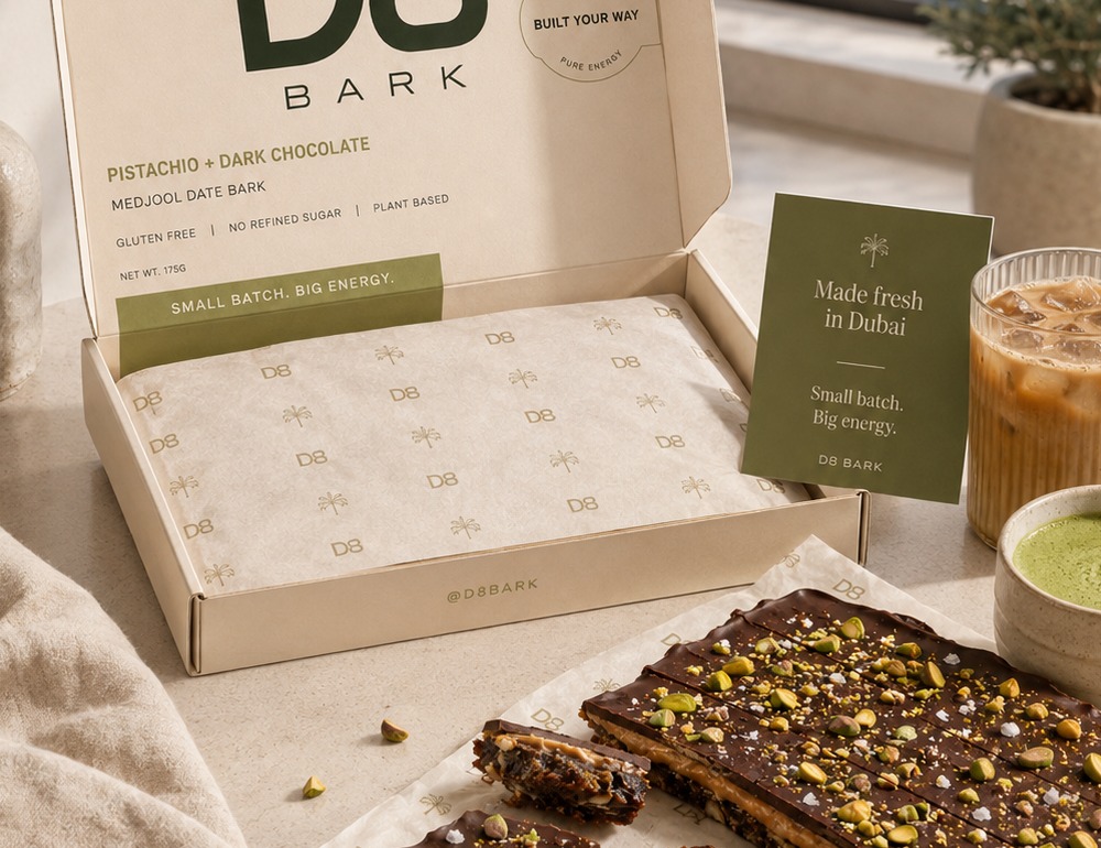 D8 Bark sheet inside its delivery box